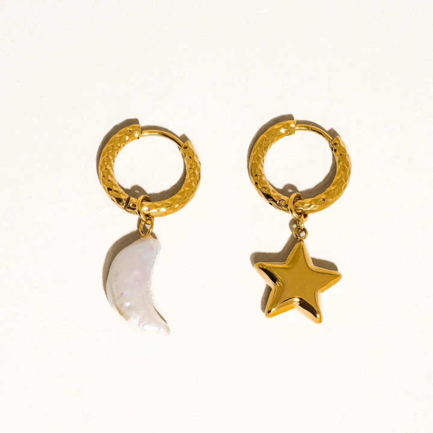 Tillyn Mismatch Moon and Star Earring