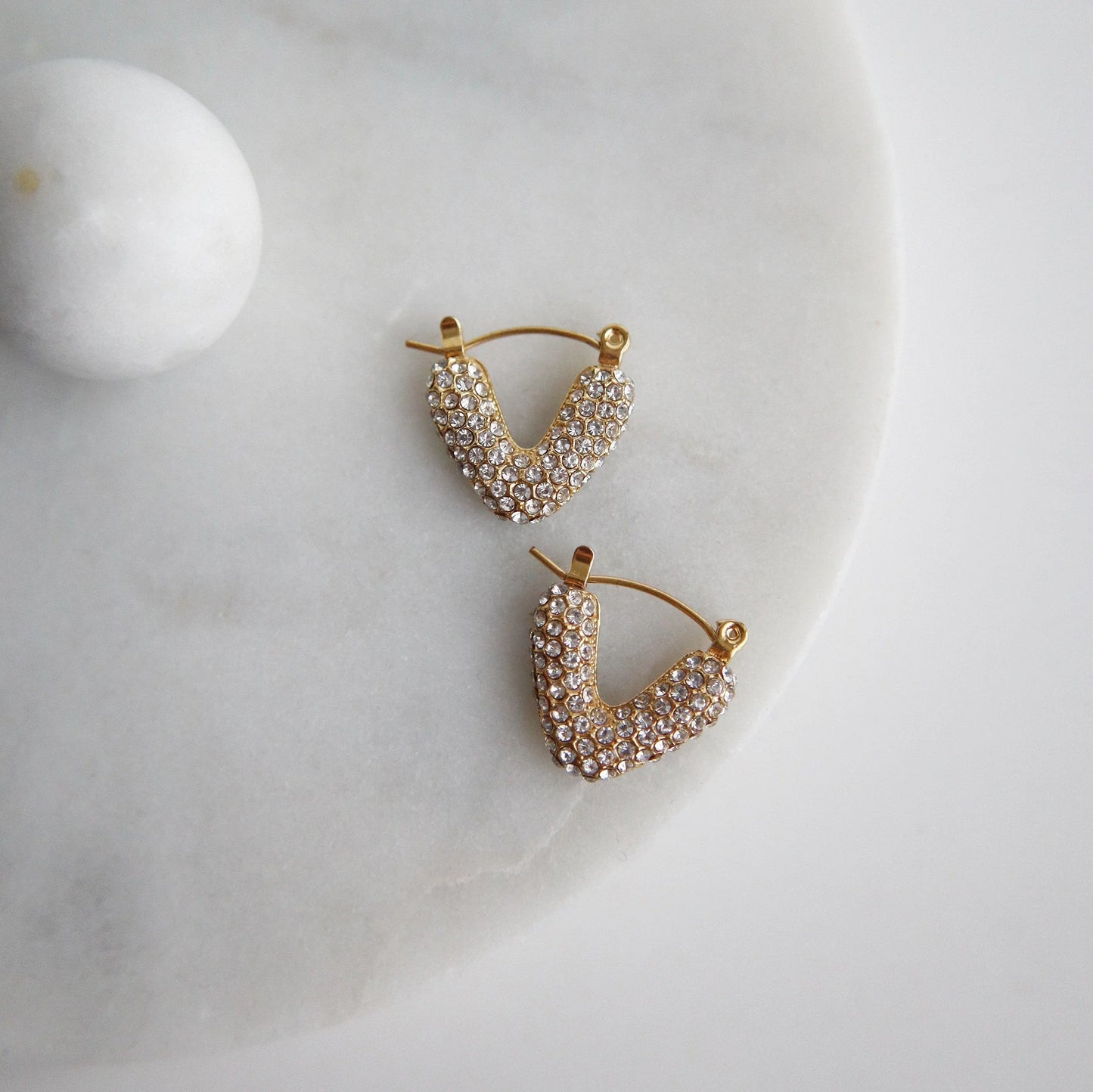 Alana V-shaped Pave hoops