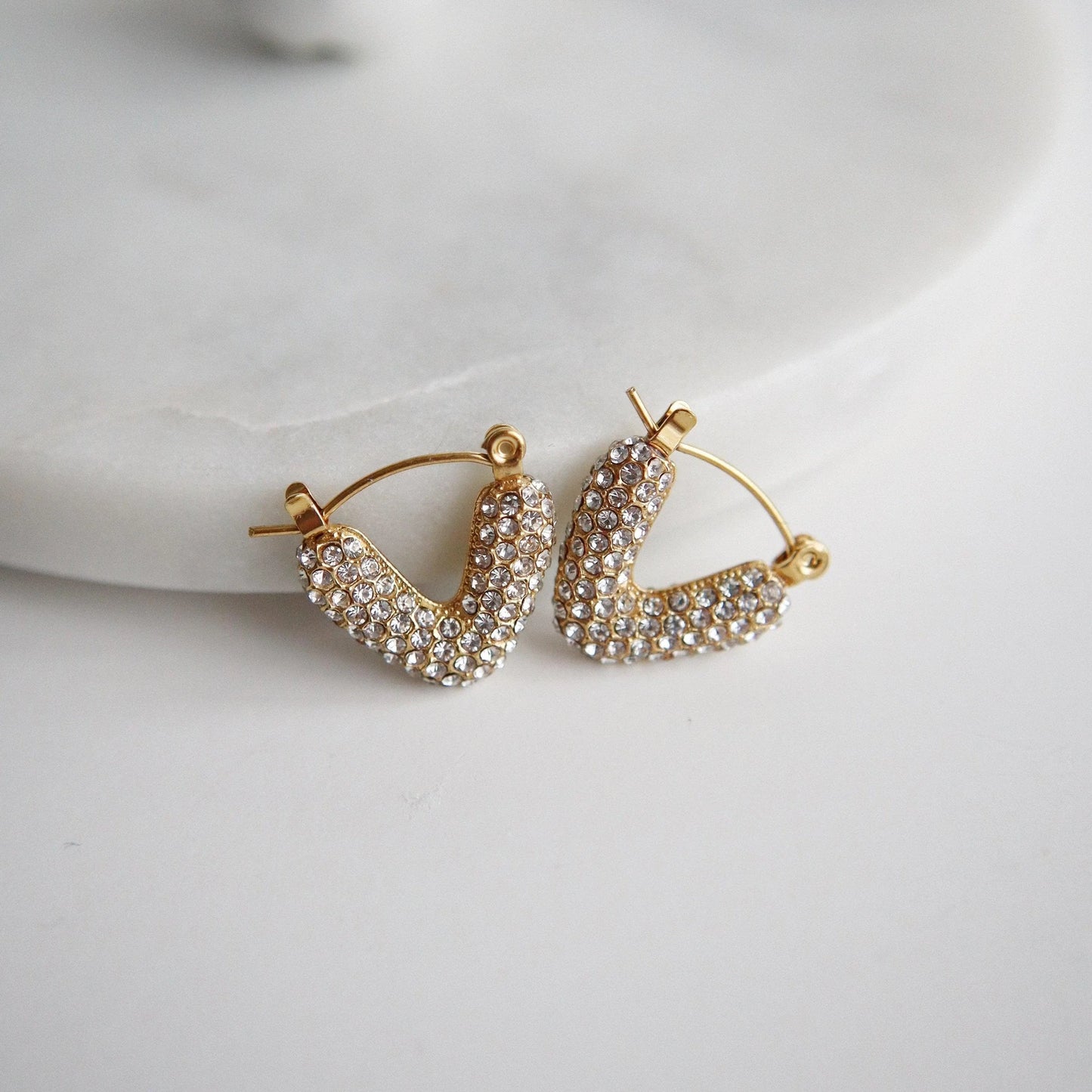 Alana V-shaped Pave hoops