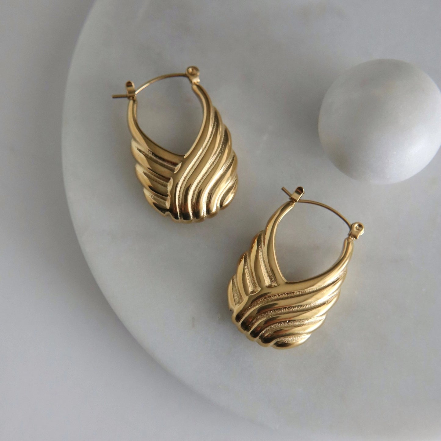 Aspen Hoops|Statement hoop earrings