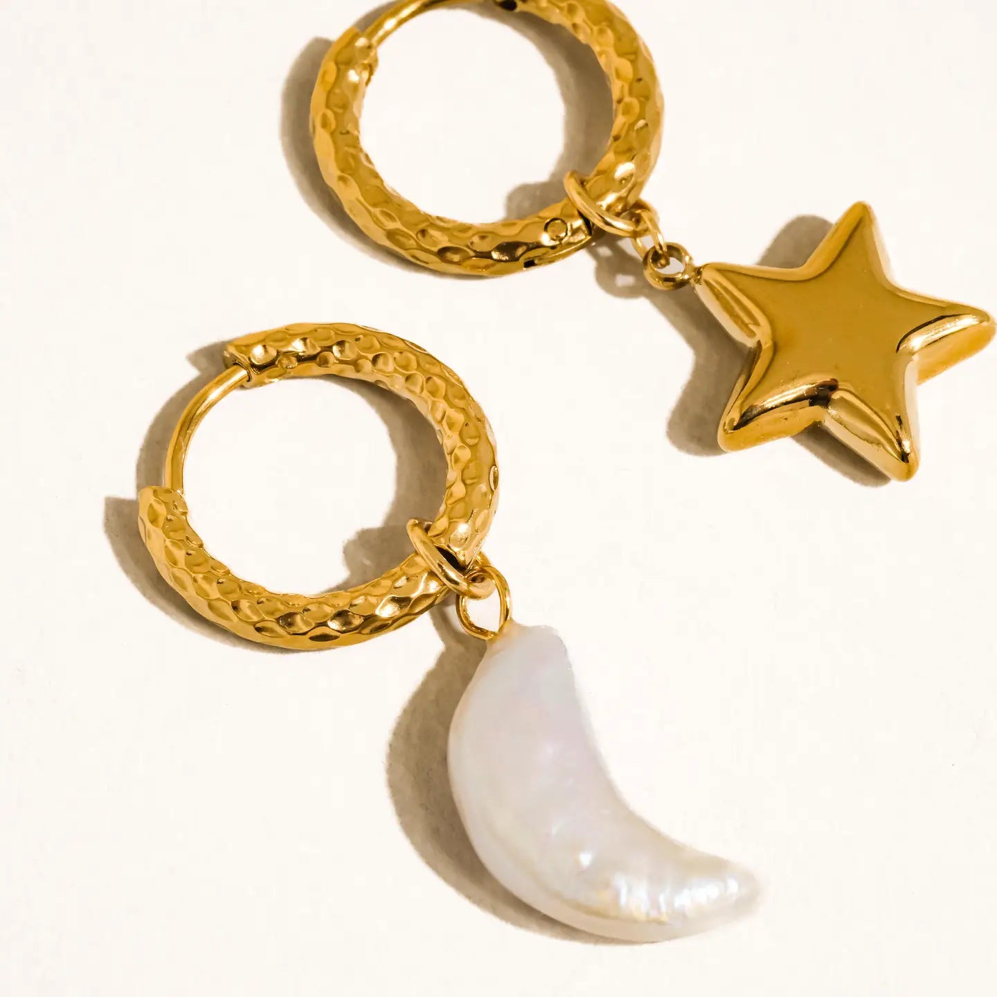 Tillyn Mismatch Moon and Star Earring